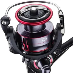 DAIWA 23 FUEGO LT 3000 CXH